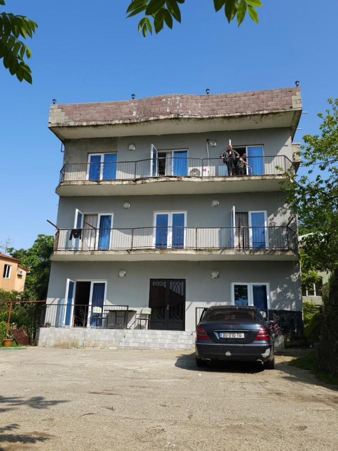 באטומי Tete Guest House מראה חיצוני תמונה